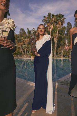992470 992476 195 NAVY IVORY